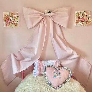 Large LoveShackFancy Bow Hanging